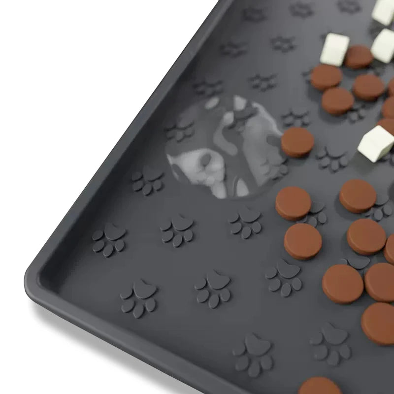 Raised-Edge Silicone Pet Bowl Mat